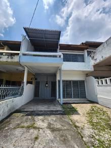 House at Taman Connaught, Cheras, photo 1