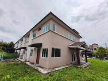 House at Jalan Warisan 6, Batu Pahat, photo 6