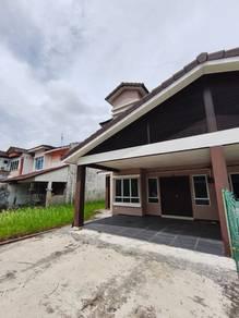 House at Jalan Warisan 6, Batu Pahat, photo 1