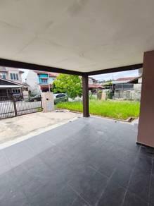 House at Jalan Warisan 6, Batu Pahat, photo 2