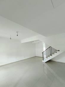 House at Jalan Warisan 6, Batu Pahat, photo 4