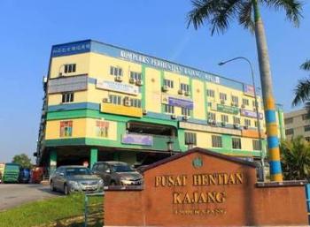 Pangsapuri di Hentian Kajang, Kajang, foto 6