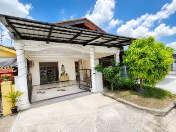 House at Jalan Nuri, Kulai, photo 1