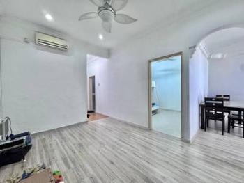 House at Jalan Rumbia, Taman Daya, Johor Bahru, photo 3