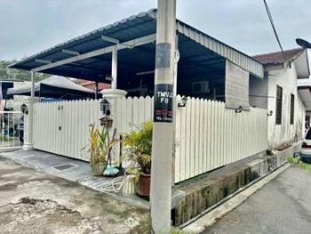House at Taman Vista Jaya, Port Dickson, photo 2