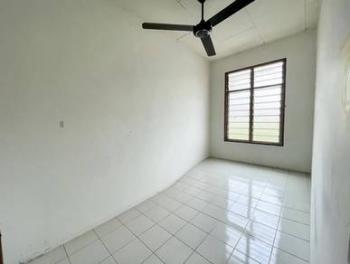 Rumah di Taman Vista Jaya, Port Dickson, foto 3