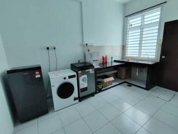 Bilik di Jalan Scientex Jaya 12, Senai, foto 2