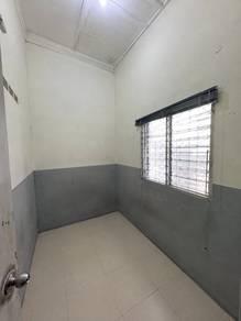 House at TAMAN DAHLIA, Tampoi, photo 3