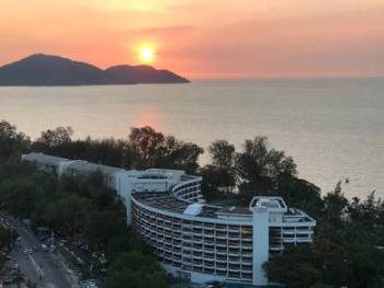 Apartment at Iconic Vue, Batu Ferringhi, photo 8