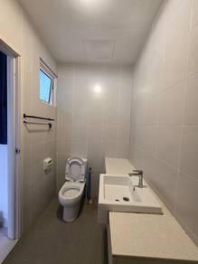 Bathroom – Condominium at Imperial Residences, Sungai Ara, photo 8
