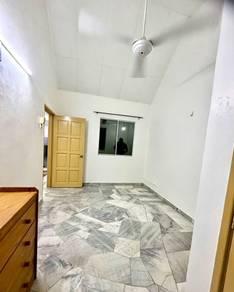 BK3 Bandar Kinrara, Bandar Kinrara的房屋，照片6