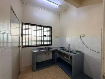 Kitchen – House at Pulai Indah, Iskandar Puteri, photo 9