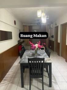 Ruang tamu & makan – Apartmen di Pangsapuri Perdana, Shah Alam, foto 3
