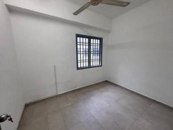 Sri Kenari, Johor Bahru的公寓，照片4