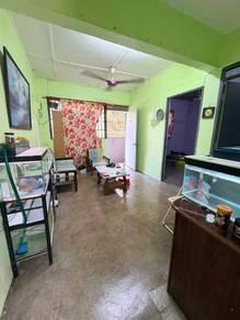 Flat at Tun Aminah Block 10, Skudai, photo 1