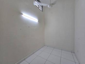 Rumah di Jalan Bangau, Kulai, foto 7