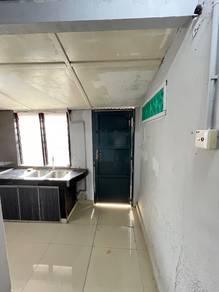 Rumah di Taman Ungku Tun Aminah - Jalan Perwira, Skudai, foto 7