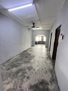 Rumah di Taman Ungku Tun Aminah - Jalan Perwira, Skudai, foto 3