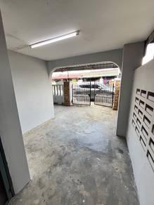 Rumah di Taman Ungku Tun Aminah - Jalan Perwira, Skudai, foto 2
