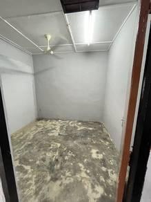Rumah di Taman Ungku Tun Aminah - Jalan Perwira, Skudai, foto 8