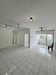 Taman Kajang Utama, Kajang的平层住宅，照片8