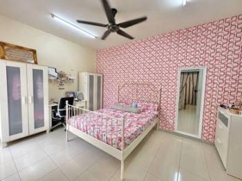Rumah Bandar di Park Villa, Puchong, foto 2