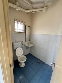 Taman Kajang Utama, Kajang的平层住宅，照片6