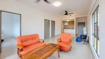 Ruang tamu & makan – Apartmen di Vista Sungai Ramal, Kajang, foto 7