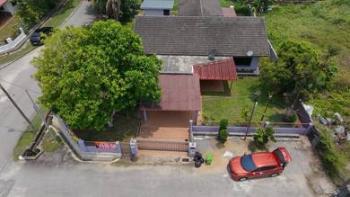 Banglo di Kubang Buaya, Kuantan, foto 2