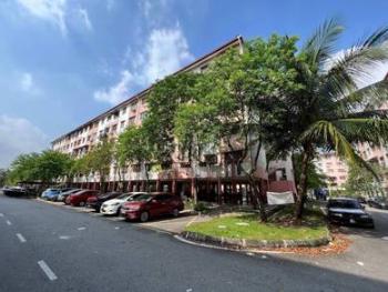 Flat at PKNS Seksyen 7, Shah Alam, photo 4