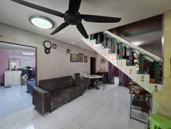 House at Seksyen 19, Shah Alam, photo 2
