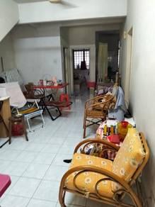 Townhouse at Taman Lagenda Mas, Cheras, photo 1