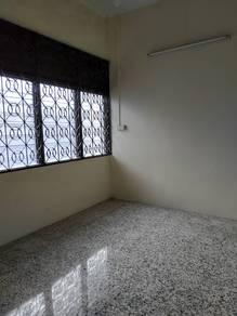 House at Taman Lip Sin, Sungai Dua, photo 3