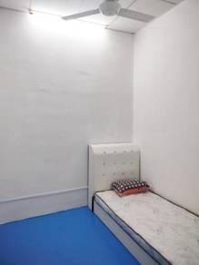 Bilik tidur – Bilik di Scientex Senai Jaya, Senai, foto 1