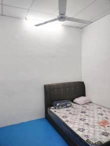 Bilik tidur – Bilik di Scientex Senai Jaya, Senai, foto 3