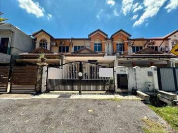 House at Taman Mutiara Subang, Subang Jaya, photo 1