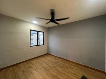 Pangsapuri di Jalan Anggerik 6, Bukit Beruntung, foto 7