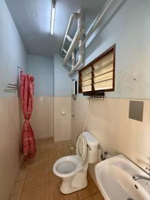 Bathroom – Apartment at Vista Impiana, Seri Kembangan, photo 5