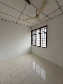 卧室 – Taman Seremban Jaya, Seremban的房屋，照片5