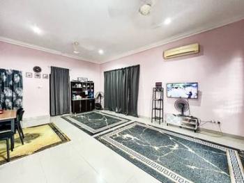 House at Taman Riveria, Klang, photo 5