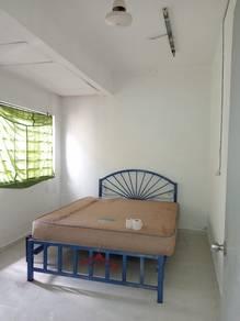 Rumah Bandar di Taman Bukit Cheng, Cheng, foto 3