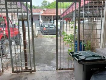 Rumah Bandar di Taman Bukit Cheng, Cheng, foto 10