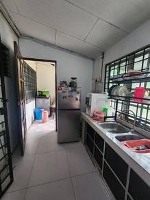 Kitchen – House at Seksyen 19, Shah Alam, photo 7