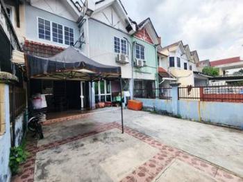 Exterior – House at Seksyen 19, Shah Alam, photo 9