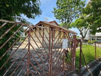 Bungalow at Pulau Tikus, Pulau Tikus, photo 5