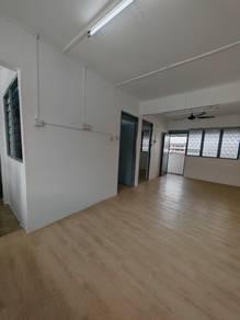 Flat at Blk 6, Taman Ungku Tun Aminah, Skudai, photo 2