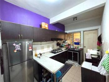 Komuter Raya, Seksyen 19, Shah Alam的公寓，照片4