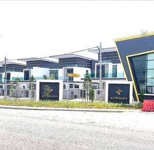 Taman Kluang Barat, Kluang的房屋，照片1