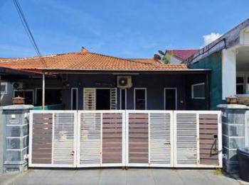Nusari Bayu Bandar Sri Sendayan, Bandar Sri Sendayan的房屋，照片1