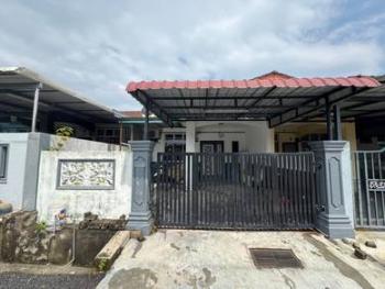 House at Taman Lukut Makmur, Lukut, photo 2